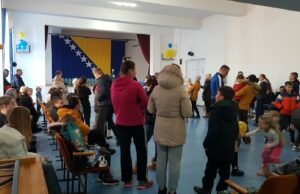 Paketići za najmlađe od KUD-a Kozara Donja Ljubija