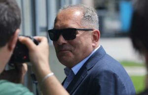 Mektić: Napadači su nosili fantomke, odmah su me počeli udarati u glavu