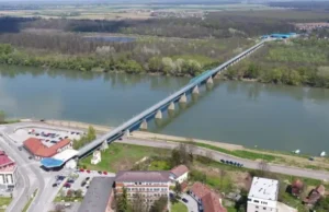 Zatvoren most na Savi koji spaja Hrvatsku i BiH