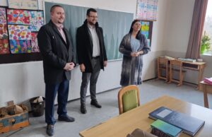 Školarcima obezbijediti što bolje uslove za pohađanje nastave