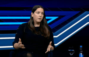 Dizanjem tenzija i sluđivanjem naroda vlast skriva kriminal