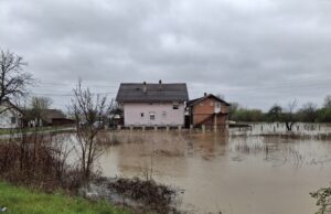 Vodostaj Sane i dalje je u porastu i trenutno iznosi 457 cm, rast rijeke u Sani i Ključu