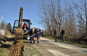 Počela izgradnja vodovodne mreže u Brezičanima