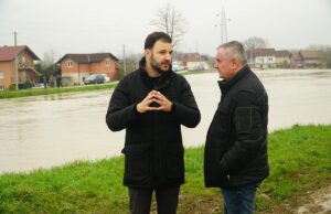 Višković obišao poplavljena područja u Prijedoru