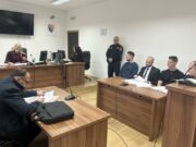 POČELO SUĐENJE KARTON REVOLUCIJI: Aktivisti krivi jer ometaju zagađivače Prokoškog jezera