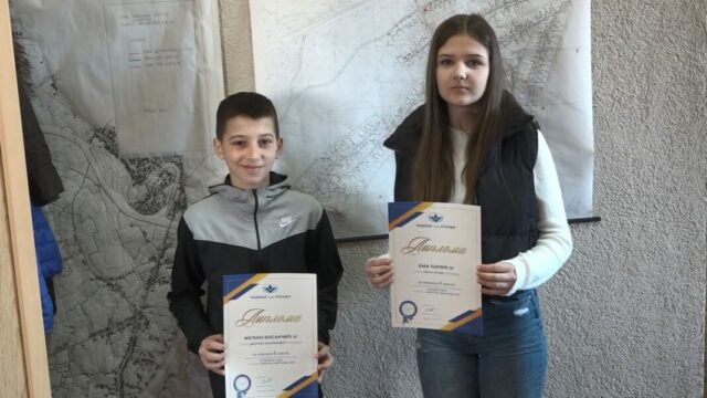 Vodovod-nagradjeni-ucenici-1068x601