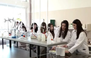 Prijedor: Srednjoškolski centar dobio kabinet za praktičnu nastavu