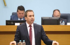 Selak poručio da neće da učestvuje u političkim igrama koje ugrožavaju stabilnost