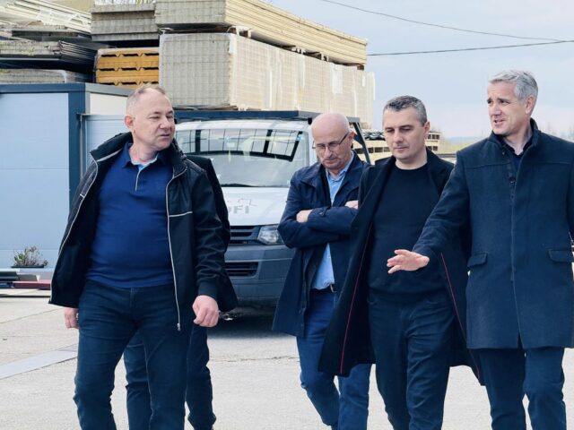 488253002_576760998751827_8566645522688466222_n