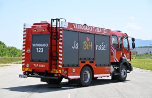 Bosanska vatrogasna vozila krenula za UAE i Crnu Goru