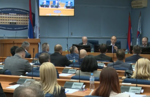 Rosić: Dodik je u pričanju bajki bolji od slavne braće Grim