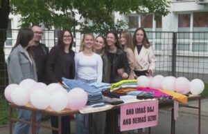 Učenici Srednjoškolskog centra Prijedor organizovali humanitarni bazar za poplavljene