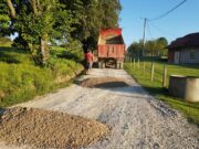 Blizu 2 miliona KM za održavanje i sanaciju makdamskih puteva u Prijedoru