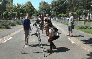 „SIRIJUS“ ORGANIZOVAO GLEDANJE U SUNCE KROZ TELESKOP