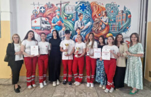 PRIJEDORSKI UČENICI TRIJUMFOVALI NA REPUBLIČKOM TAKMIČENJU IZ PRVE POMOĆI