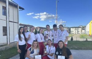 Prijedorski osnovci i srednjoškolci najbolji na takmičenju iz pružanja prve pomoći
