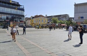 Danas pretežno sunčano