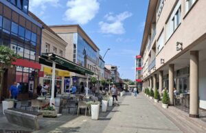 Sunčanu uz malu do umjerenu oblačnost