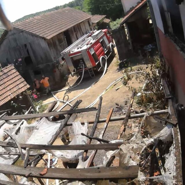 vatrogasci-1-1068x1068