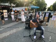 Na Malom gradskom trgu u Prijedoru održana “Knjigomanija – biblioteka pod vedrim nebom”