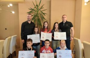 Srebro i bronza karatistima Shodana