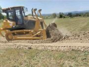 Počeli radovi na izgradnji fudbalskog terena u Omarskoj