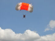 Počelo padobransko prvenstvo u Prijedoru