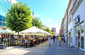 Sunčano uz malu do umjerenu oblačnost