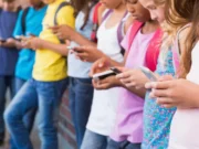 Digitalna ovisnost mladih: “Svi znamo da vodi u zavisnost i niko ništa ne poduzima”