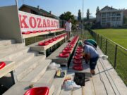Nove stolice na tribinama stadiona u Kozarcu