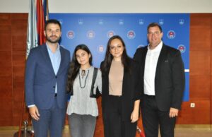 Grad podržava mlade umjetnike: Prijem za prijedorsku pjevačicu Mašu Gašić