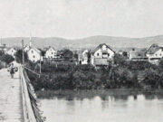 Gradski most u Prijedoru – od skele do savremene konstrukcije Drveni most na Sani oko 1920. godine