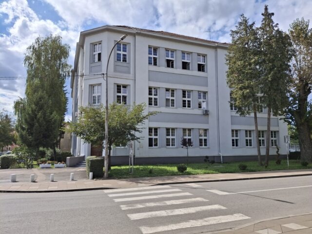 servis gimnazija esad midzic prijedor