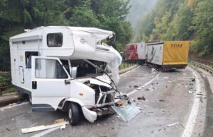Trudnica teško povrijeđena u sudaru