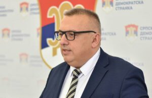 Stanivuković šalje sliku razdora u opoziciji