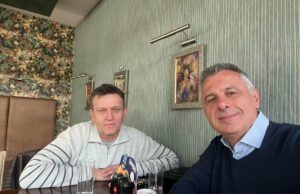 Radojičić na kafi sa Blanušom, podržao njegovu kandidaturu