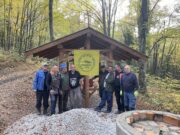 Izgrađena nadstrešnica i spomen ploča na izletištu Bukovac