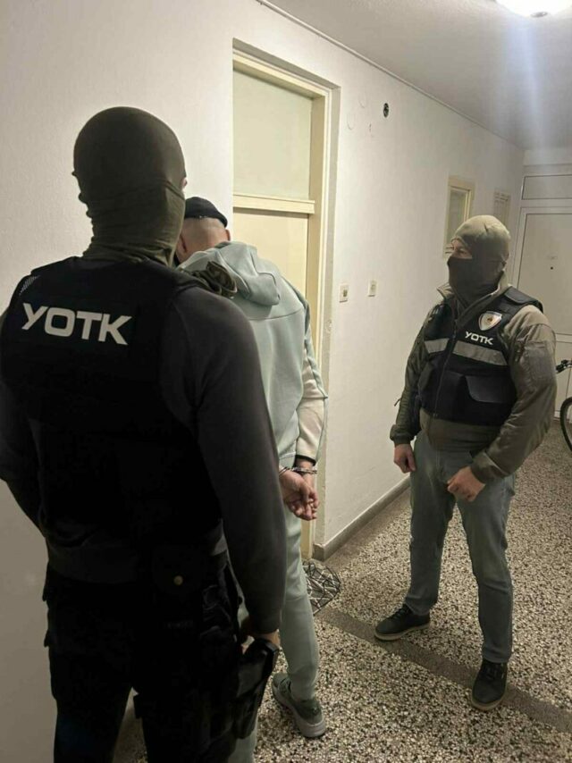 e88b8501-344d-4d12-8570-4b69cf6b6fd8-800x1067