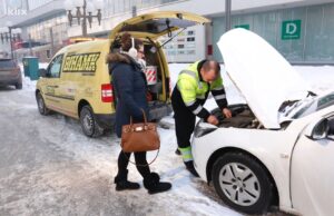 Zimska oprema za vozila nije samo obaveza, već osnovna mjera sigurnosti