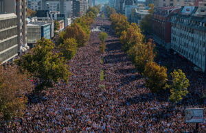 Policija procjenjuje da se u Novom Sadu okupilo do 160.000 ljudi