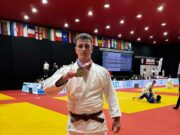 Zlatna medalja sanskom karatisti