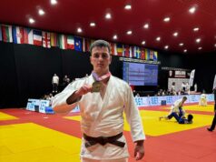 Zlatna medalja sanskom karatisti