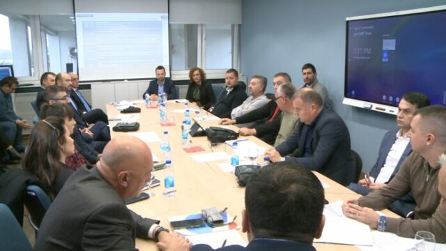 431_0414_01.MP4_snapshot_00.01.168-696x392