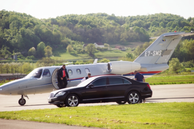 Dodik-avion-ratv160z799f4wb4hkyvfuxi7iq0xcc6kdfsi2fzgg