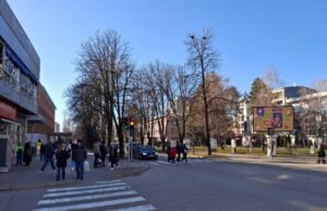 Sunčano u postepeno naoblačenje