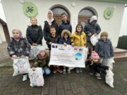 Merhamet i Udruženje „Za blagostanje“ obradovali mektebsku djecu paketićima u Rakovčanima