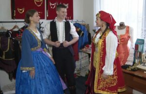 14-godišnjak iz Brezičana izrađuje narodne nošnje