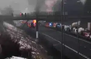 Zatvorena autocesta u Sloveniji: “Vozila gore”