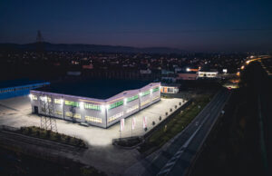 Ekskluzivna ponuda u Prijedoru: Poslovni objekat uz magistralni put M4