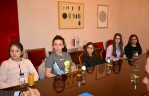 Prijem za mlade džudiskinje u gradskoj upravi